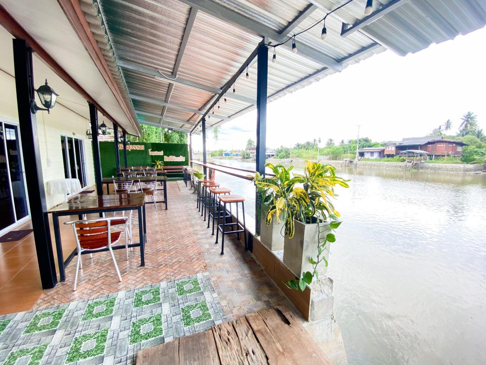 Bansuwan Homestay Amphawa Zewnętrze zdjęcie