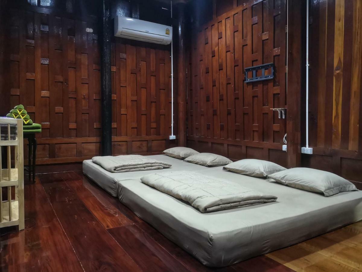 Bansuwan Homestay Amphawa Zewnętrze zdjęcie